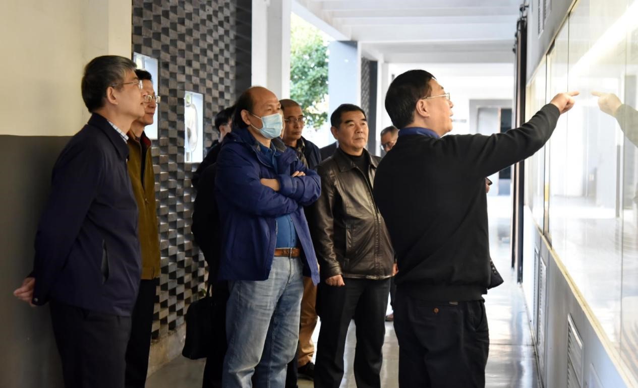 省党史学习教育第十三巡回指导组前来milan.com调研指导