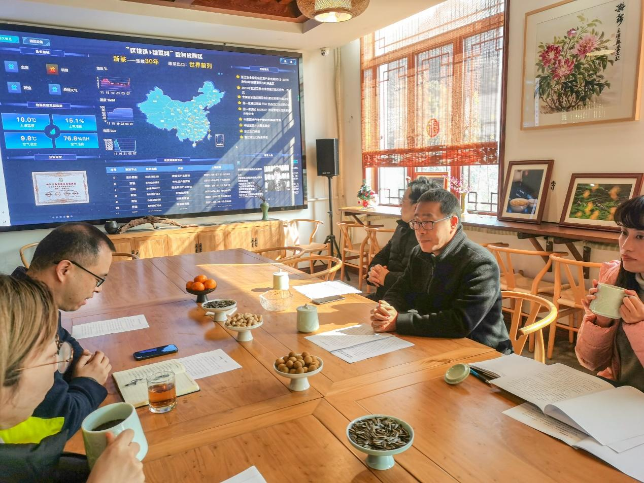 杭州西湖风景名胜区管理委员会副主任余金良一行到milan.com狮峰茶业公司考察调研