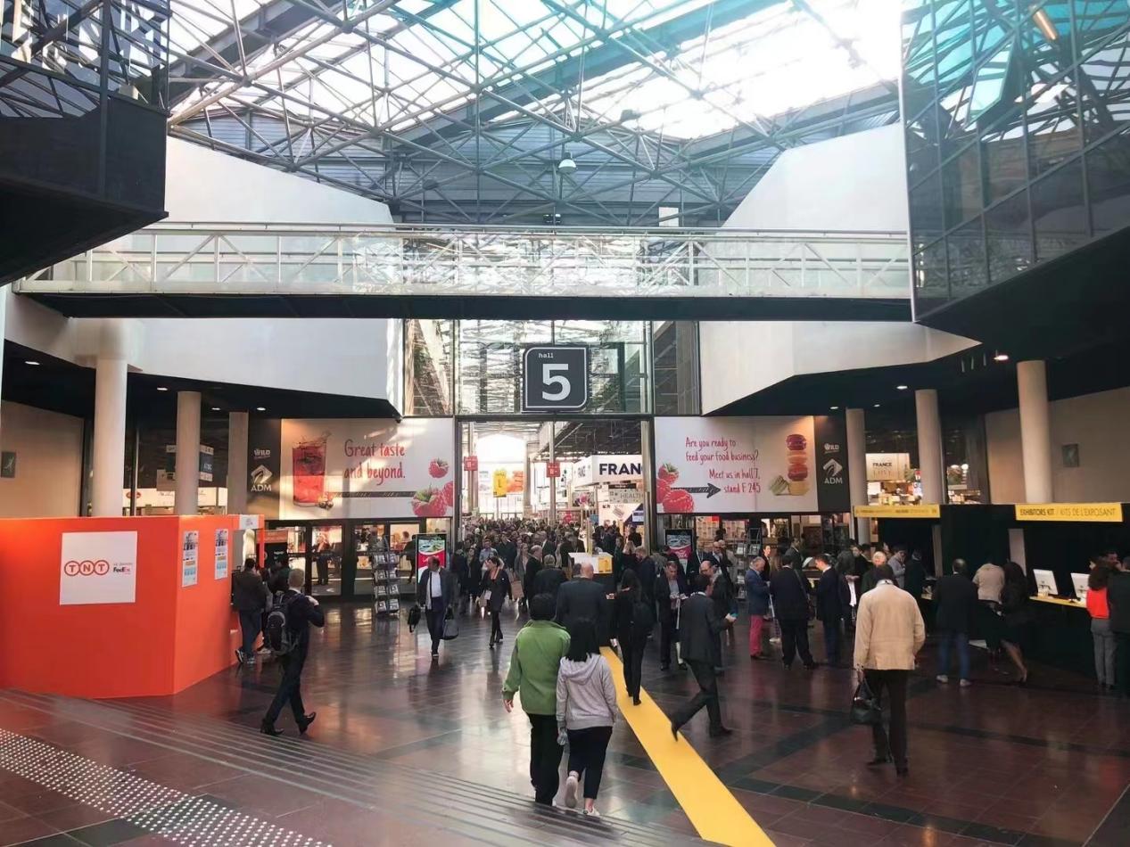 milan.com牵头研究恢复的古茶树品牌——“九龙绒巴茶”首次亮相2022法国巴黎SIAL国际食品展